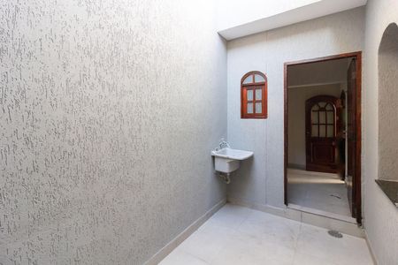 Casa à venda com 240m², 3 quartos e 5 vagasÁrea de Serviço