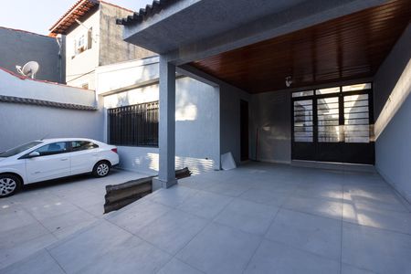 Casa à venda com 240m², 3 quartos e 5 vagasGaragem