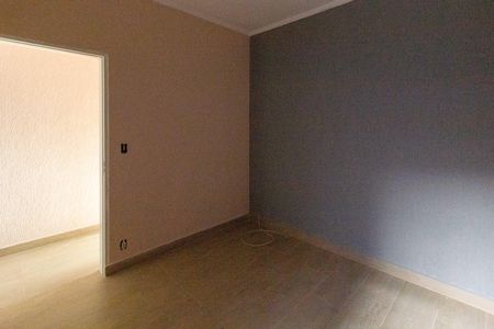 Quarto 3 de casa à venda com 3 quartos, 240m² em Jardim Cocaia, Guarulhos