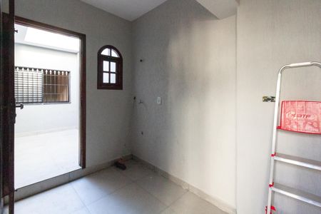 Casa à venda com 240m², 3 quartos e 5 vagasÁrea de Serviço