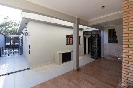 Casa à venda com 240m², 3 quartos e 5 vagasÁrea gourmet