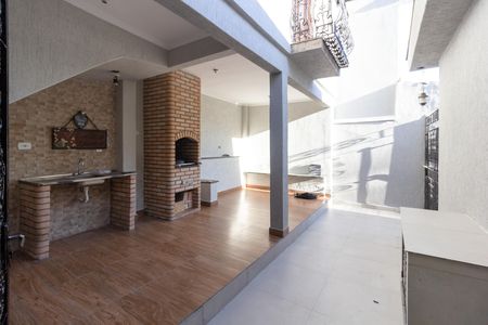 Casa à venda com 240m², 3 quartos e 5 vagasÁrea gourmet