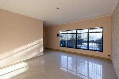 Sala de casa à venda com 3 quartos, 240m² em Jardim Cocaia, Guarulhos