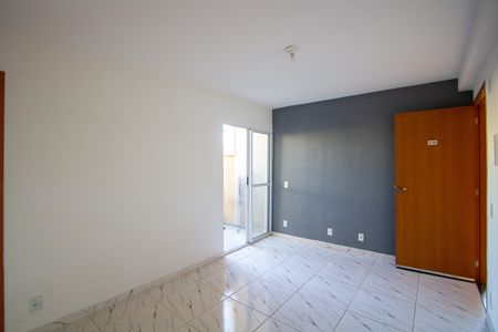 Sala de apartamento para alugar com 2 quartos, 83m² em Maria Paula, São Gonçalo