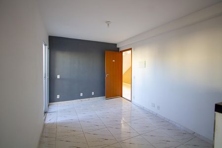 Sala de apartamento para alugar com 2 quartos, 83m² em Maria Paula, São Gonçalo