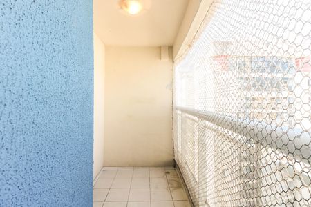 Apartamento à venda com 94m², 4 quartos e 2 vagas Apartamento à venda com 94m², 4 quartos e 2 vagasVaranda