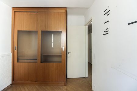 Apartamento à venda com 94m², 4 quartos e 2 vagas Apartamento à venda com 94m², 4 quartos e 2 vagasQuarto 2