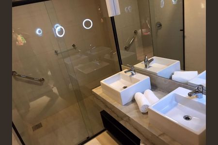 Apartamento à venda com 1 quarto, 46m² em Marista, Goiânia