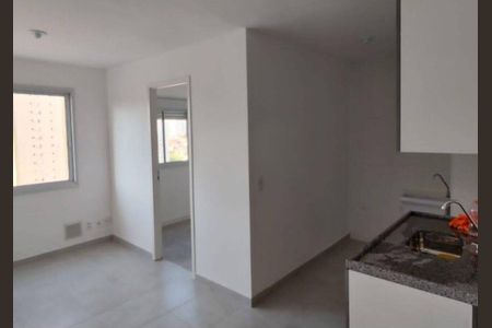 Apartamento à venda com 34m², 2 quartos e sem vaga Apartamento à venda com 34m², 2 quartos e sem vagaSala