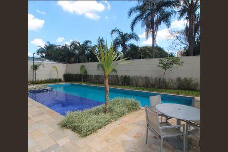 Apartamento à venda com 34m², 2 quartos e sem vaga Apartamento à venda com 34m², 2 quartos e sem vagaÁrea externa
