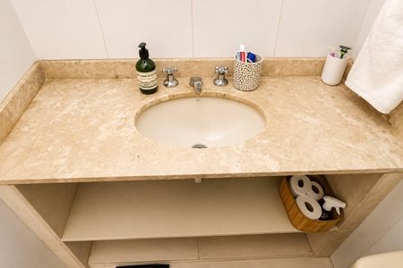 Apartamento à venda com 28m², 1 quarto e 1 vaga Apartamento à venda com 28m², 1 quarto e 1 vagaBanheiro
