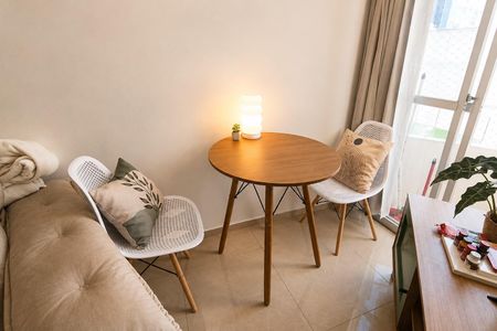 Apartamento à venda com 28m², 1 quarto e 1 vaga Apartamento à venda com 28m², 1 quarto e 1 vagaSala