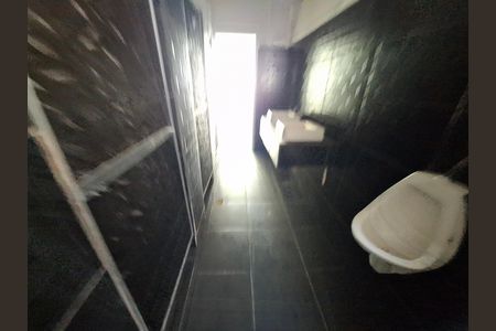 Casa para alugar com 500m², 4 quartos e sem vaga Casa para alugar com 500m², 4 quartos e sem vagaBanheiro