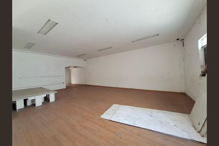 Casa para alugar com 500m², 4 quartos e sem vaga Casa para alugar com 500m², 4 quartos e sem vagaSala 1