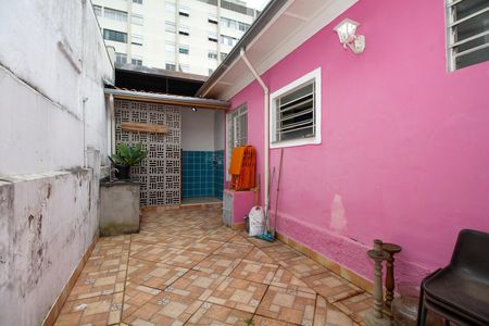 Área Externa de casa para alugar com 2 quartos, 90m² em Pinheiros, São Paulo