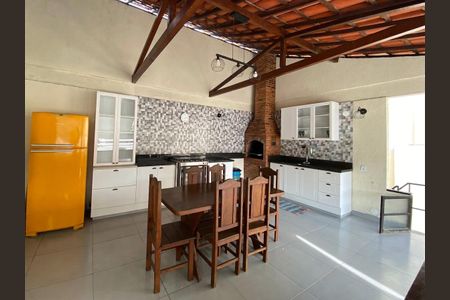 Área externa de casa à venda com 5 quartos, 360m² em São Francisco, Niterói