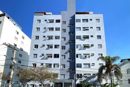 Apartamento para alugar com 68m², 3 quartos e 2 vagasFachada