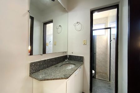 Apartamento para alugar com 68m², 3 quartos e 2 vagasBanheiro