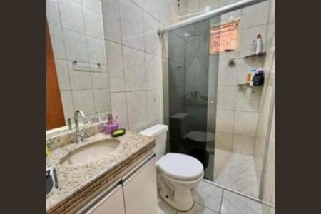 Casa à venda com 3 quartos, 262m² em Lúcio de Abreu, Contagem