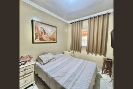 Casa à venda com 3 quartos, 262m² em Lúcio de Abreu, Contagem