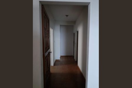 Casa à venda com 4 quartos, 306m² em Jardim América, Goiânia