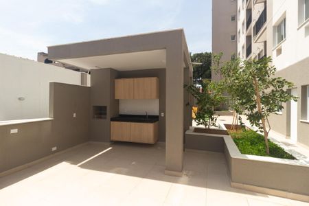 Apartamento à venda com 48m², 2 quartos e 1 vaga Apartamento à venda com 48m², 2 quartos e 1 vagaÁrea comum - Churrasqueira