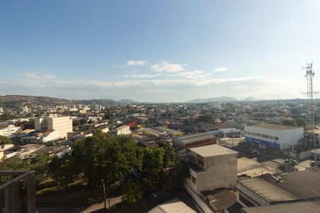 Apartamento à venda com 48m², 2 quartos e 1 vaga Apartamento à venda com 48m², 2 quartos e 1 vagaVista da Cozinha e Área de Serviço