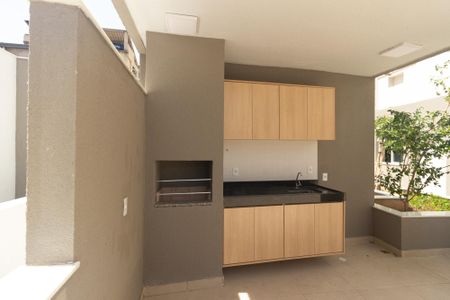 Apartamento à venda com 48m², 2 quartos e 1 vaga Apartamento à venda com 48m², 2 quartos e 1 vagaÁrea comum - Churrasqueira