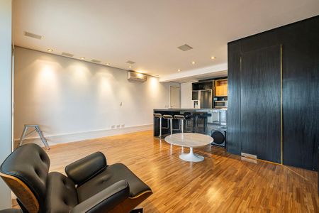 Sala/Cozinha de apartamento à venda com 1 quarto, 97m² em Pinheiros, São Paulo