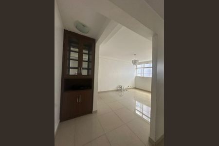 Apartamento à venda com 3 quartos, 76m² em Setor Oeste, Goiânia