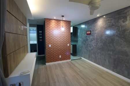 Sala de apartamento à venda com 2 quartos, 44m² em Jardim Amaralina, São Paulo
