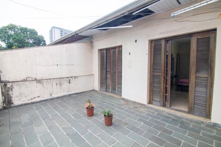 Varanda de casa à venda com 4 quartos, 150m² em Campo Belo, São Paulo