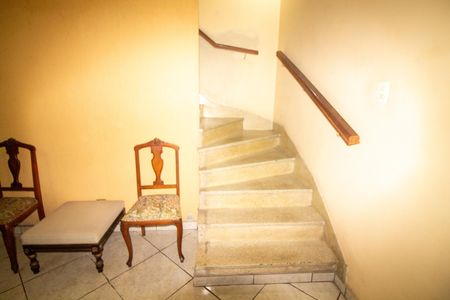 Escada de casa à venda com 4 quartos, 150m² em Campo Belo, São Paulo