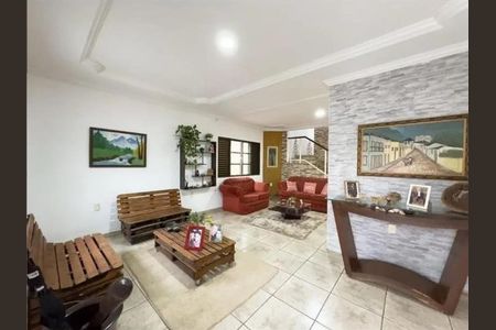 Casa à venda com 4 quartos, 420m² em Setor Jao, Goiânia