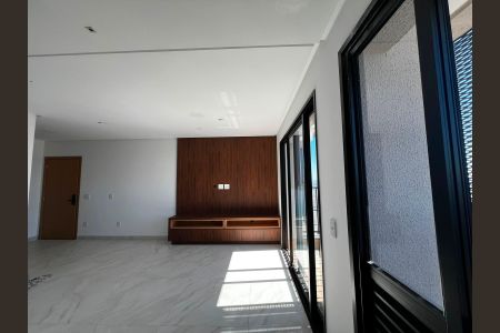 Apartamento à venda com 79m², 2 quartos e 1 vaga