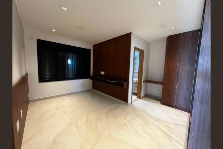 Apartamento à venda com 79m², 2 quartos e 1 vaga