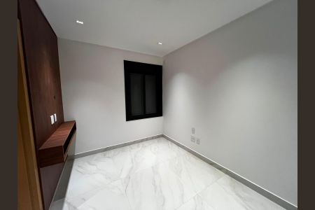 Apartamento à venda com 79m², 2 quartos e 1 vaga