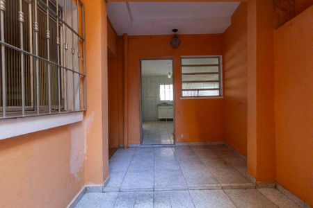 Casa para alugar com 93m², 2 quartos e sem vaga