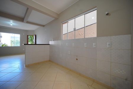 Cozinha de casa para alugar com 2 quartos, 75m² em Real Parque, São José
