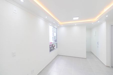 Sala de apartamento para alugar com 2 quartos, 48m² em Campo Grande, Rio de Janeiro