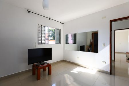 Casa para alugar com 50m², 2 quartos e 1 vaga Casa para alugar com 50m², 2 quartos e 1 vagaQuarto 1