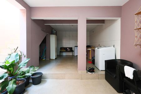 Casa para alugar com 50m², 2 quartos e 1 vaga Casa para alugar com 50m², 2 quartos e 1 vagaÁrea de Serviço