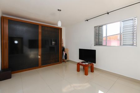 Casa para alugar com 50m², 2 quartos e 1 vaga Casa para alugar com 50m², 2 quartos e 1 vagaQuarto 1