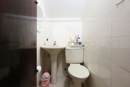 Casa para alugar com 50m², 2 quartos e 1 vaga Casa para alugar com 50m², 2 quartos e 1 vagaLavabo