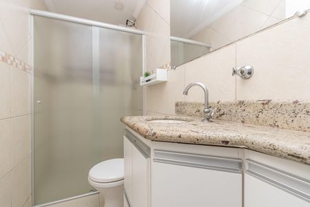 Banheiro  de apartamento à venda com 2 quartos, 63m² em Parque Joao de Vasconcelos, Sumaré