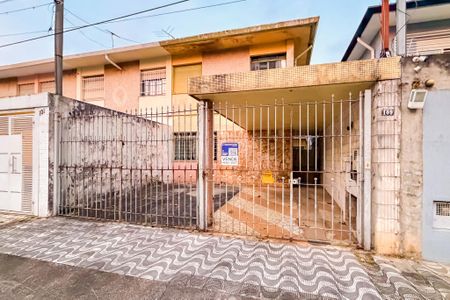 Fachada de casa à venda com 3 quartos, 135m² em Vila Mariana, São Paulo