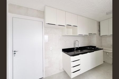 Cozinha de apartamento para alugar com 2 quartos, 34m² em Nossa Senhora do O, São Paulo