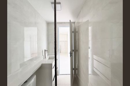 Banheiro de apartamento para alugar com 2 quartos, 34m² em Nossa Senhora do O, São Paulo