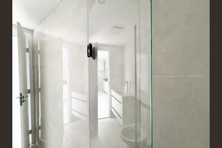 Banheiro de apartamento para alugar com 2 quartos, 34m² em Nossa Senhora do O, São Paulo