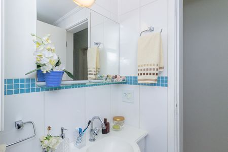 Banheiro de apartamento à venda com 3 quartos, 63m² em City América, São Paulo